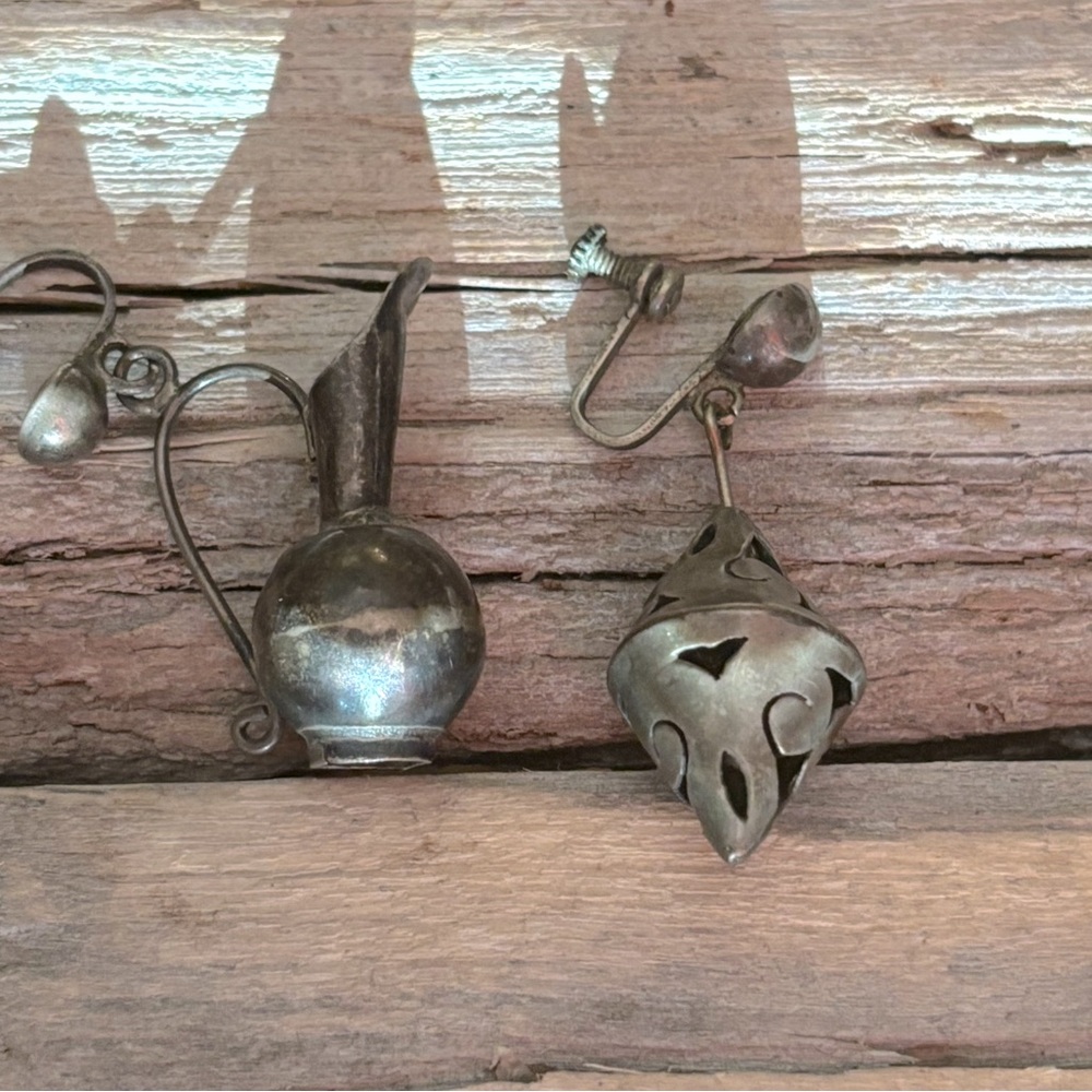 Vintage Mexican Screwback Earrings